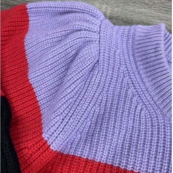 ALC Sammy Balloon Sleeve Sweater in Wisteria Red and Black. - Picture 3 of 3